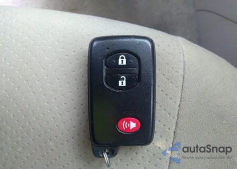 2010 Toyota Prius Iii z USA, uszkodzony, nr VIN JTDKN3DU0A0053730